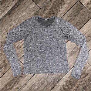 Lululemon Swiftly Tech Long Sleeve Shirt 2.0 *Race Length